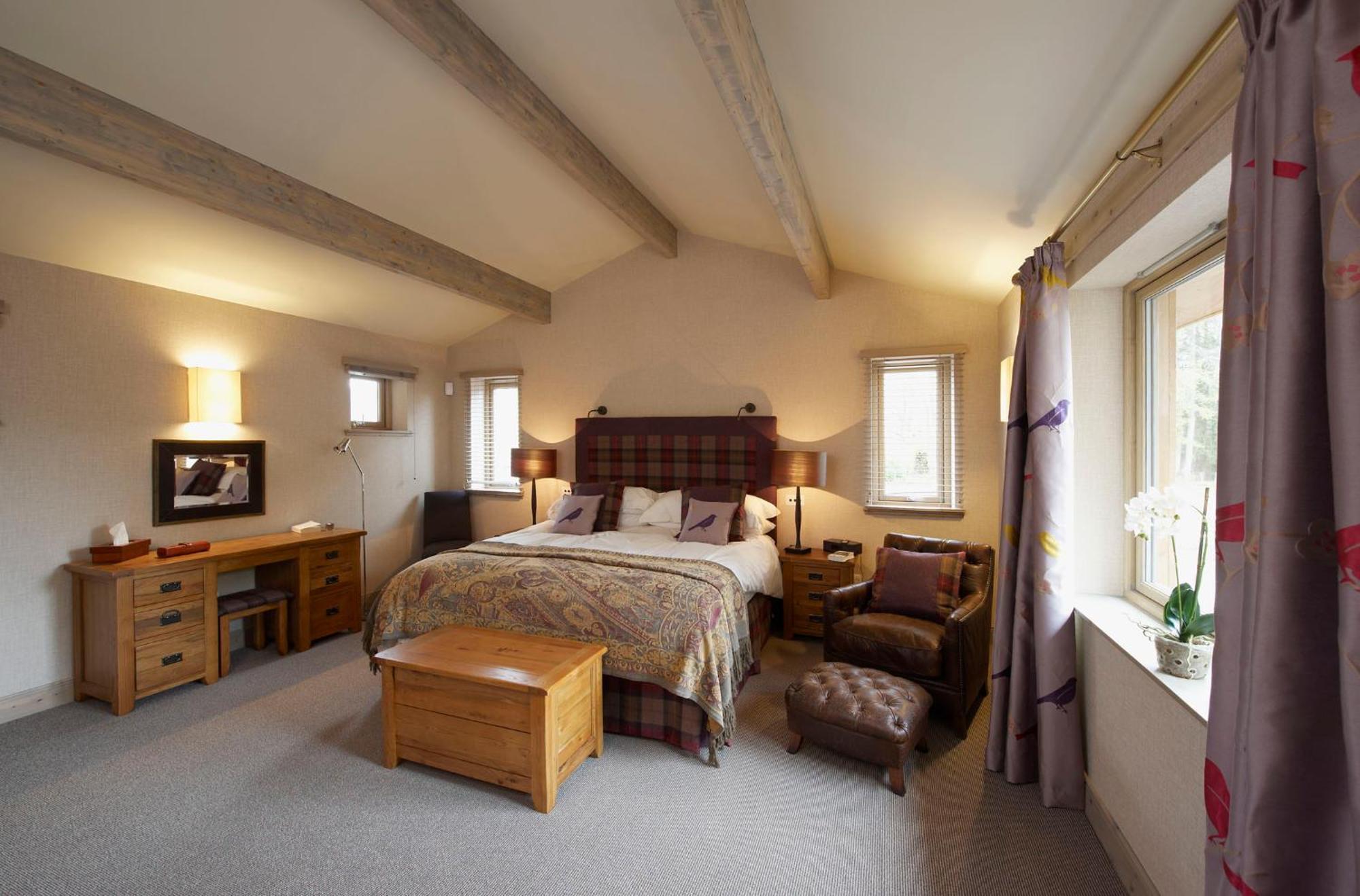 Ness Castle Lodges Inverness Exterior foto